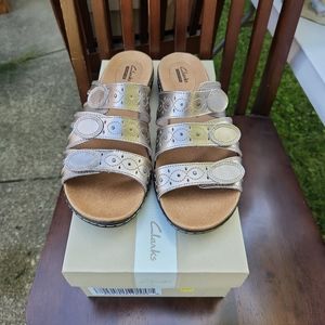 NEW Clark Sandals